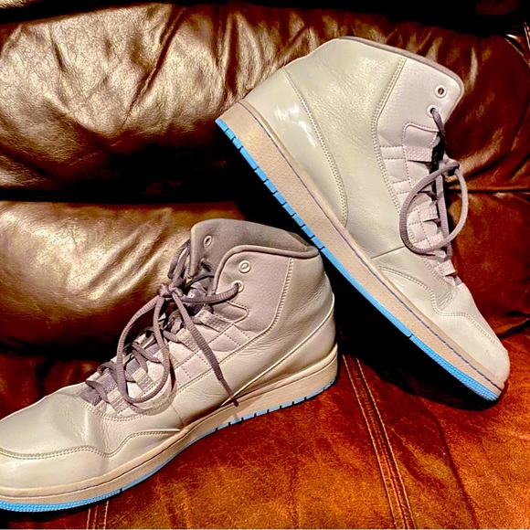 Men’s size 14 Air Jordans! - Picture 3 of 7